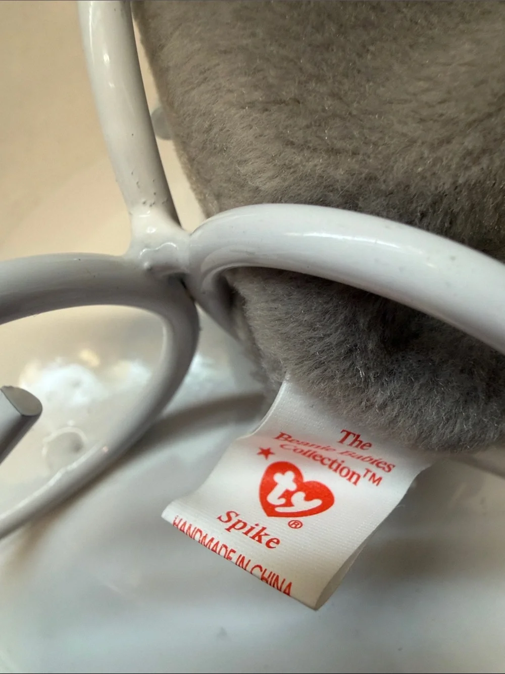 NWT Ty Spike the Rhino Gray Beanie Plush with Red Heart Tag